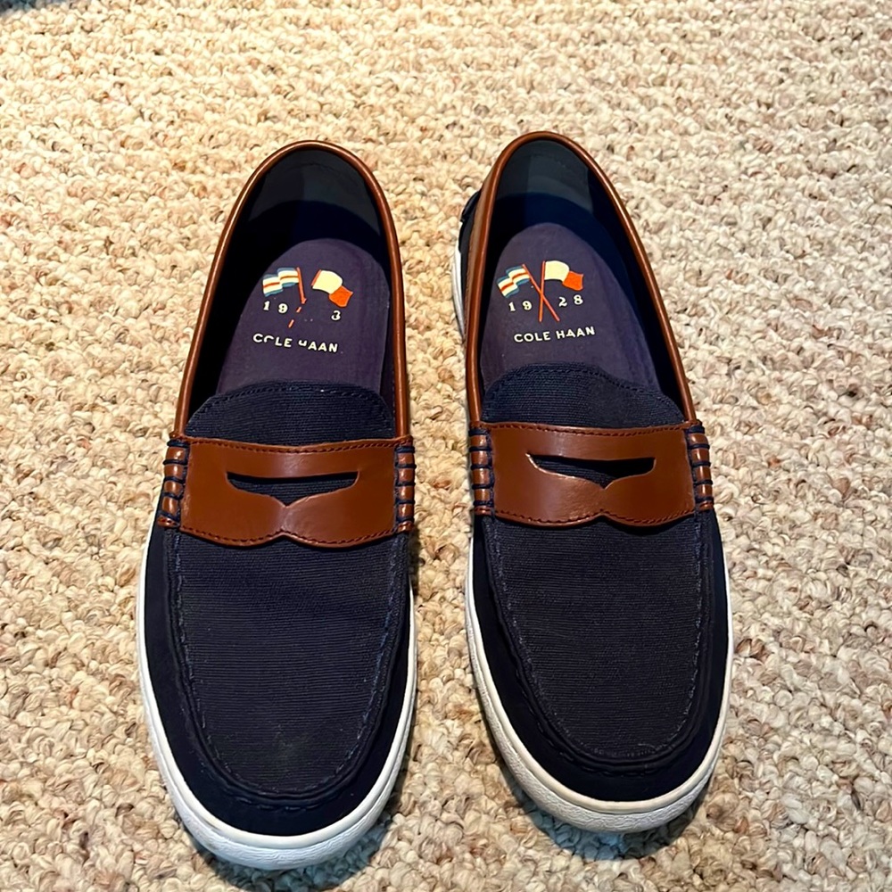 Cole Haan Canvas Loafers•Navy with Brown Leather trim•Size 8.5 M•Mens